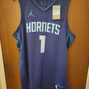 LaMelo Ball Charlotte Hornets Jersey Men's Size XL 52